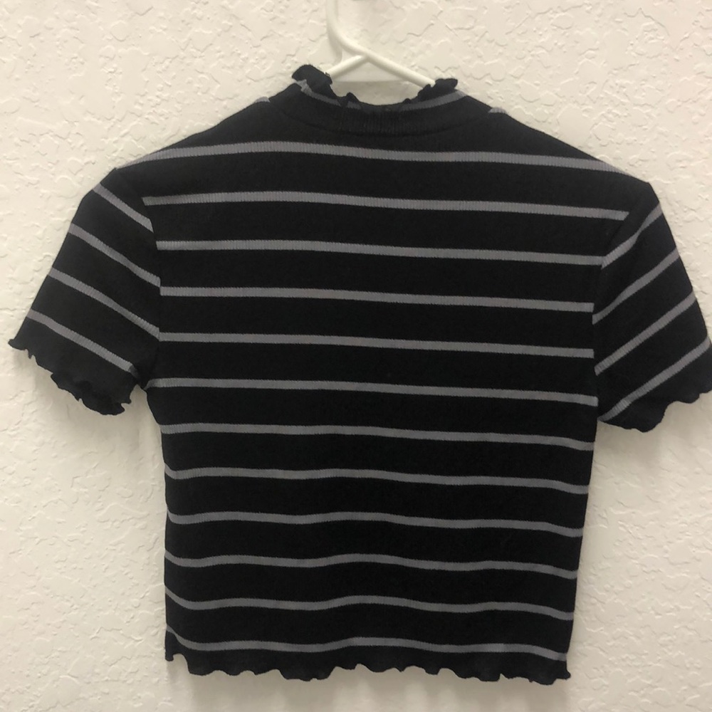 Mockneck Crop Top - Picture 2 of 2